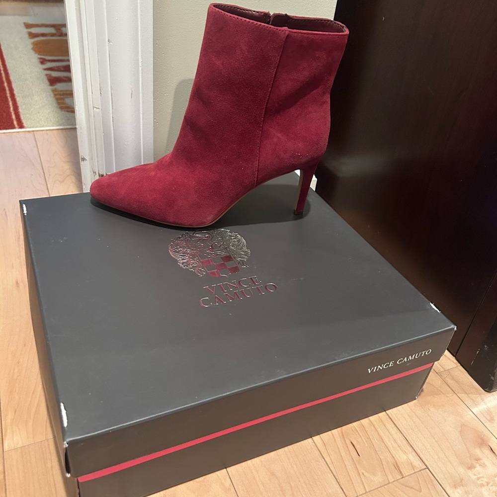 Vince Camuto Red Heeled Boots Suede Ankle